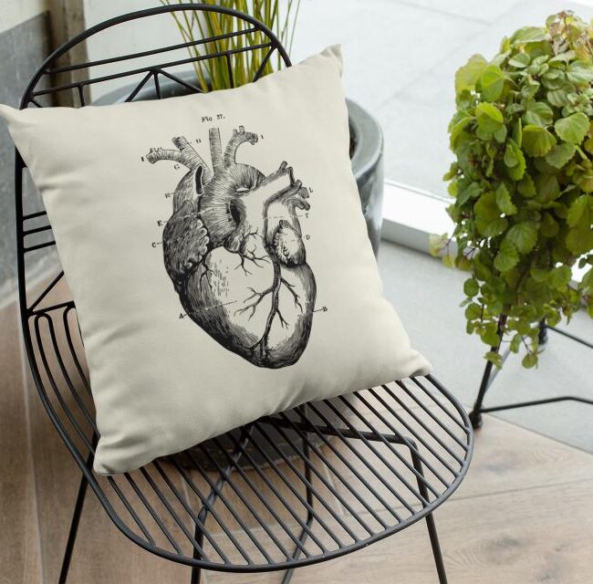 Funda Cojin 50 x 50 CORAZON negro