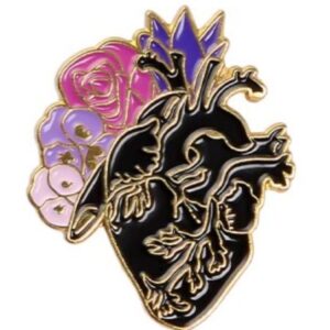 Pin Corazón con flores negro